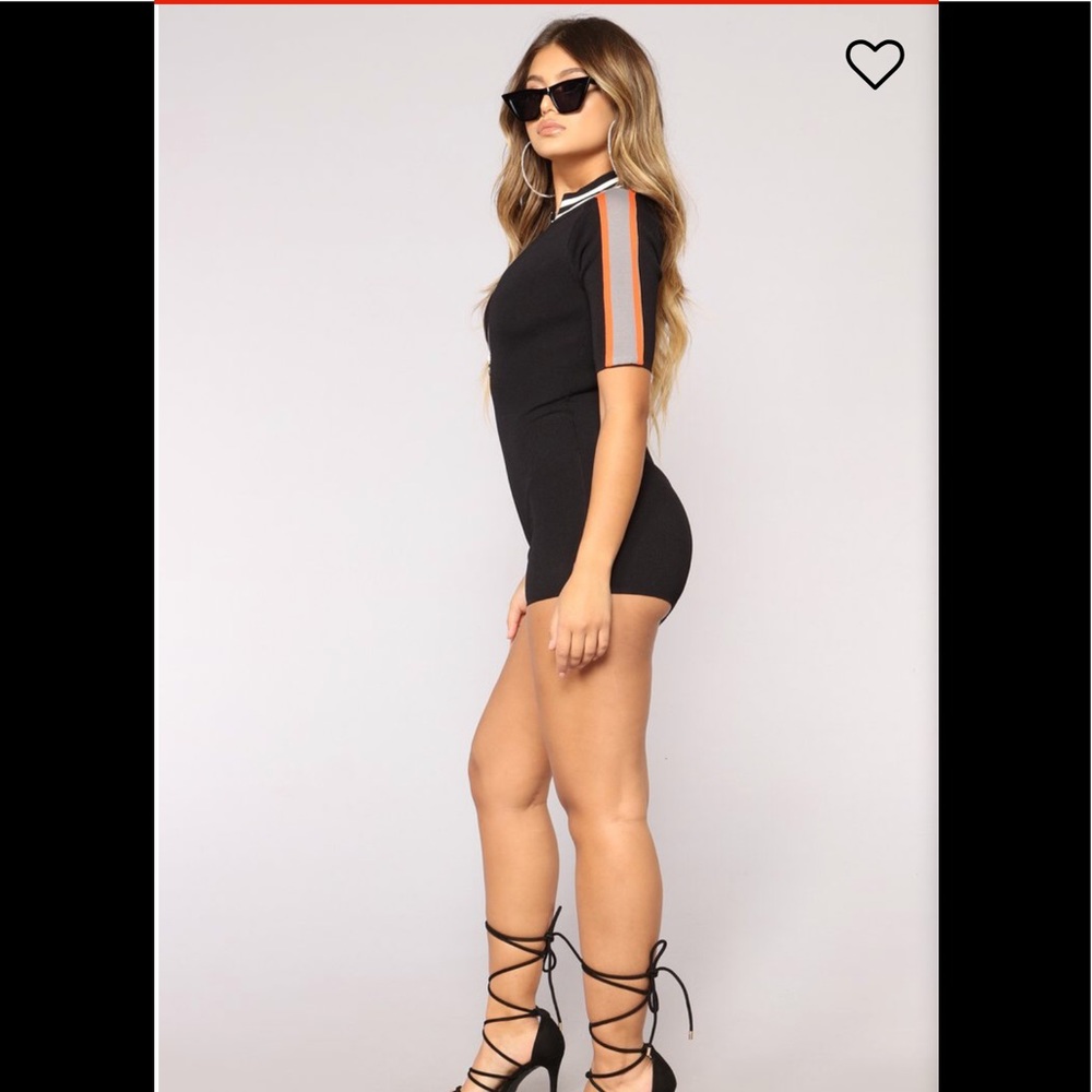 (L) Fashion Nova Black Racer Jasmine Romper - Picture 4 of 6